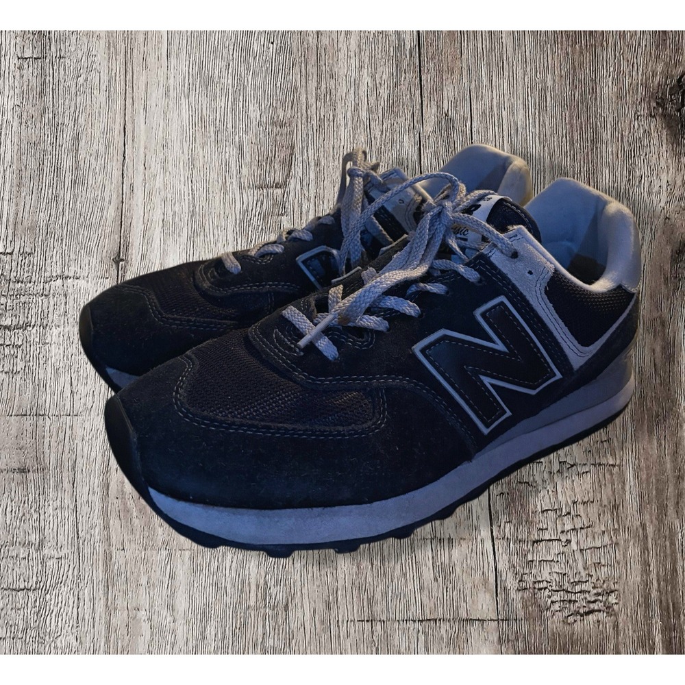 New Balance Men's 574 Core Black/Gray Size 10- Very Good Condition, Light Wear - Picture 2 of 5